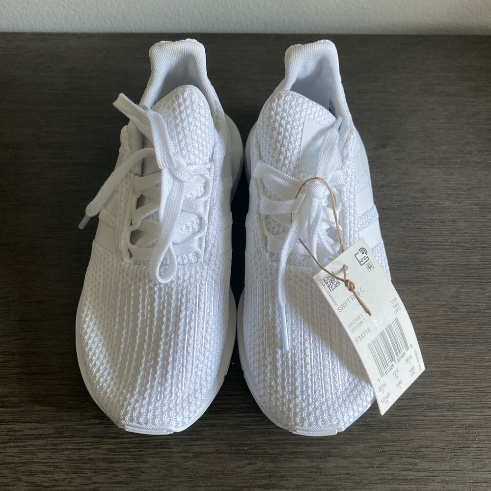 Adidas “Swift Run C” gym shoes new in-box